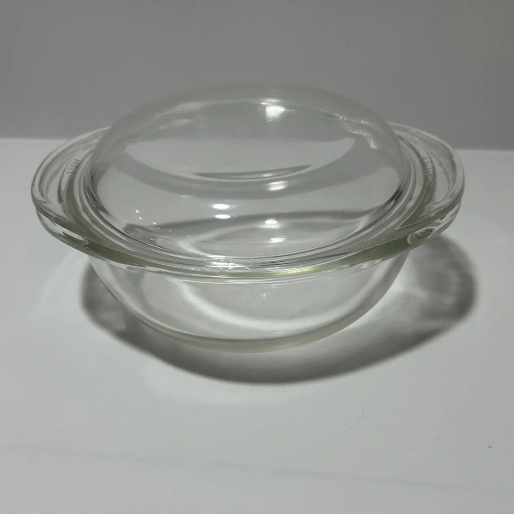 Vintage 1930s / 1940s Pyrex Clear Glass Serving Bowl 022 with Lid 682-C5